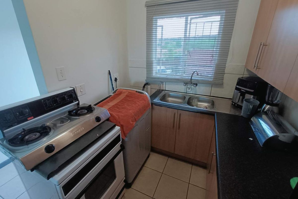 Neat First-Floor Unit – Perfect for First-Time Buyers or Investors! - Photo 5