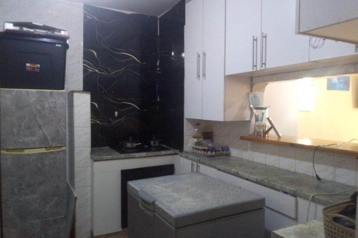 This your opportunity to stamp your mark on this spacious unit for sale in South Beach, Prime area!!!! - Photo 3