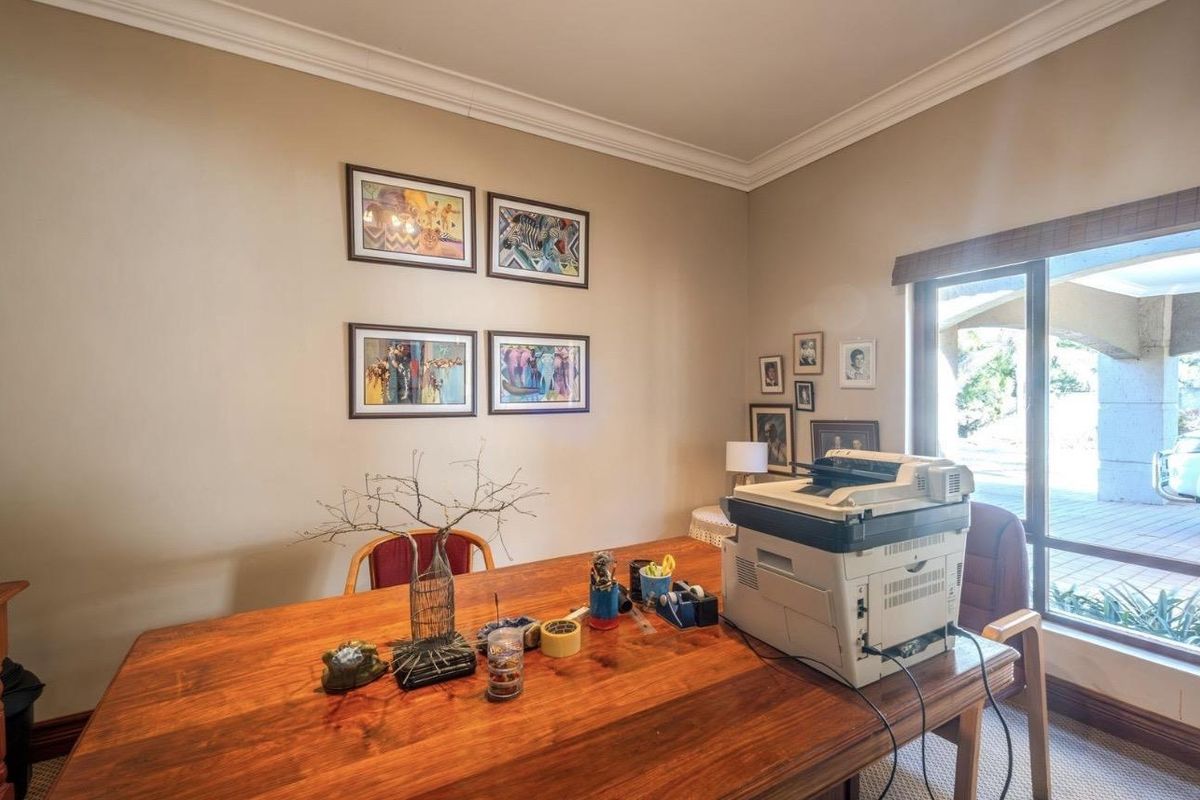 Refined Luxury Country Living with Exceptional Development Potential in Pretoria East - Photo 4