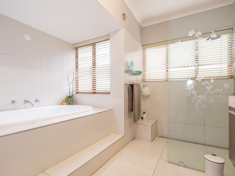 An incredible home in the area for the price, be quick! - Photo 3