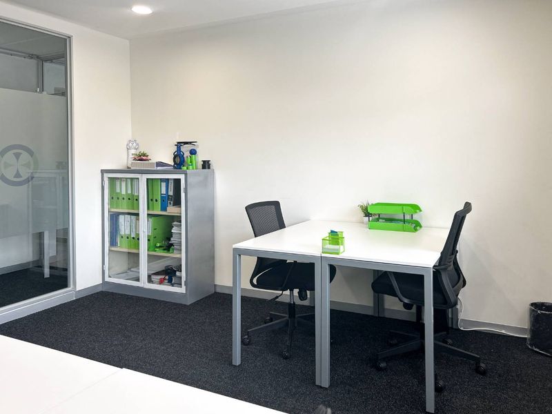 Flexible workspace in Regus Secure Office Park - Photo 6
