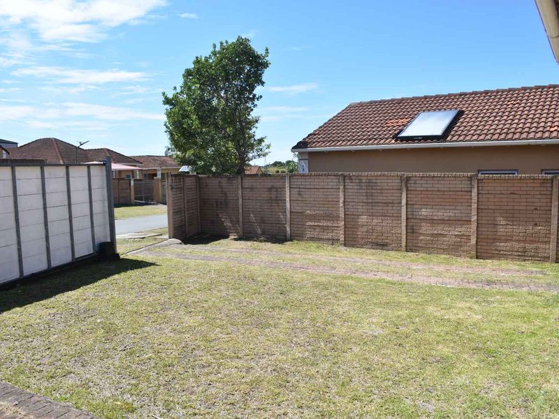 Priced to sell  fast! - Photo 3