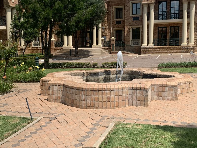 295m2 Rivonia Office To Let - Photo 2