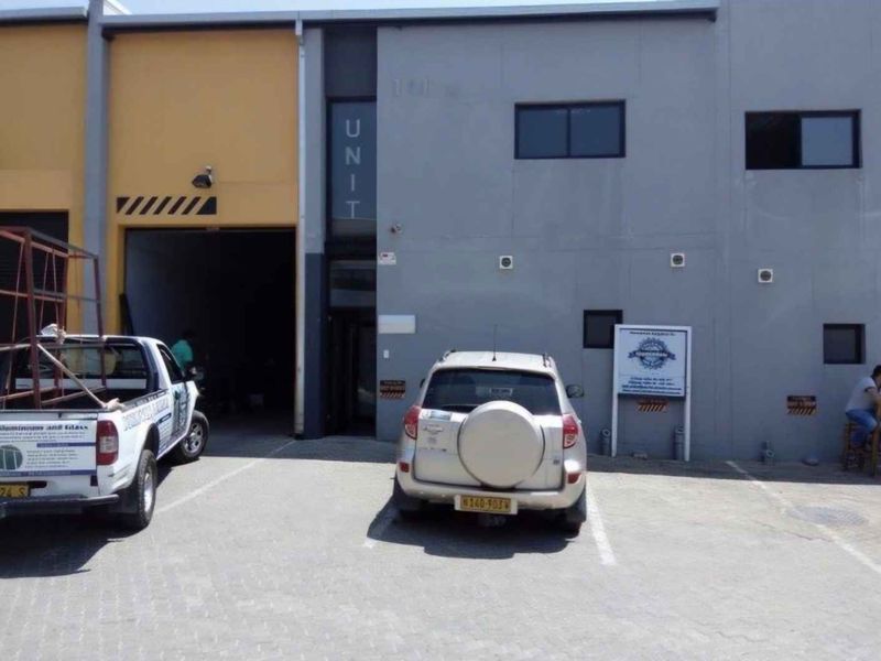 Warehouse in Northern Industrial - Photo 4