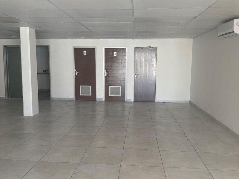 Location !! - Photo 6