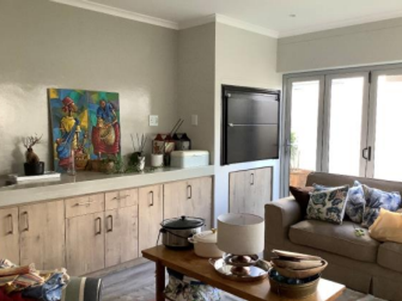 Beautiful House For Sale - Windhoek - Photo 2