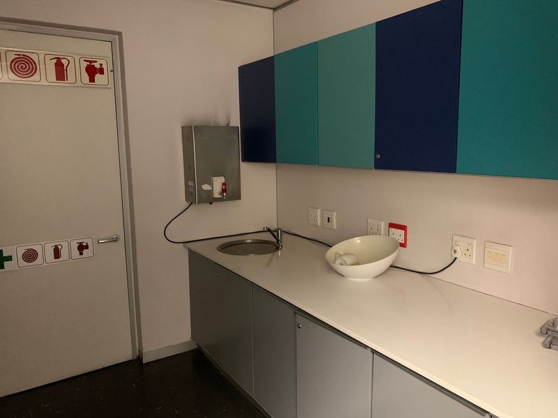 453m2 Woodmead Office To Let - Photo 6