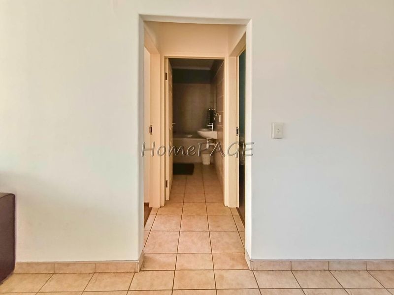 Meersig, Walvis Bay:  3 Bedr Unit in Meersig Heights is for Sale - Photo 9