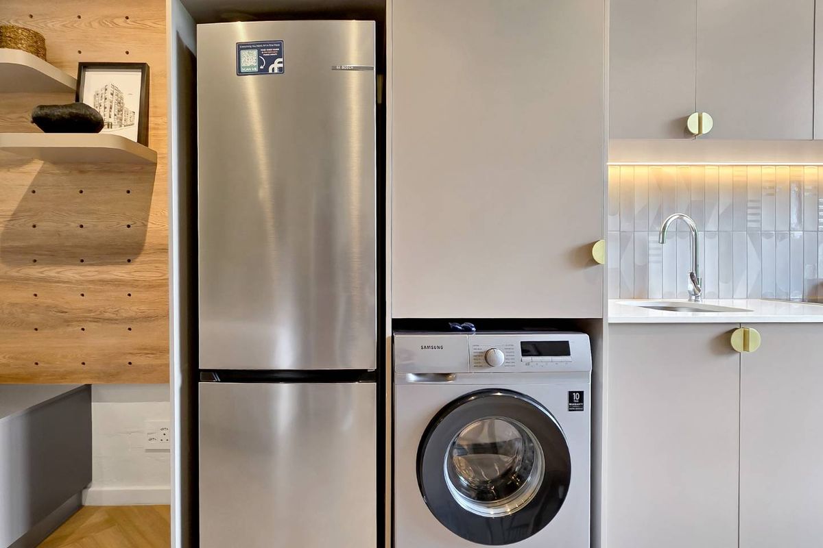 Brand New Fully Furnished Studio - Photo 4