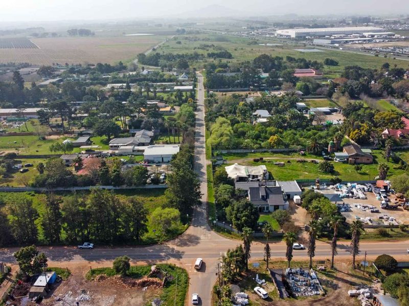 From Rural Retreat to Cape Town's Next Property Hotspot  PRIME DEVELOPMENT OPPORTUNITY,  8,179m2  PLOT FOR SALE, R8,500,000 - Photo 6