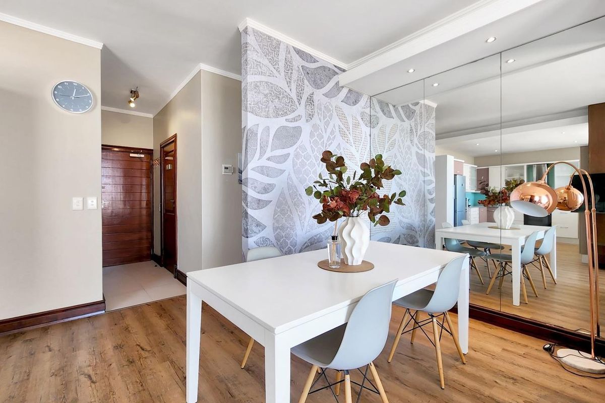 Luxury, Lifestyle & Yield—Fully Furnished Beachfront Elegance - Photo 5