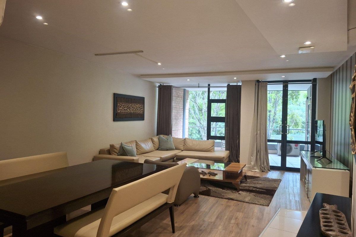 A BEAUTIFULLY FURNISHED TWO BEDROOM APARTMENT - Photo 4