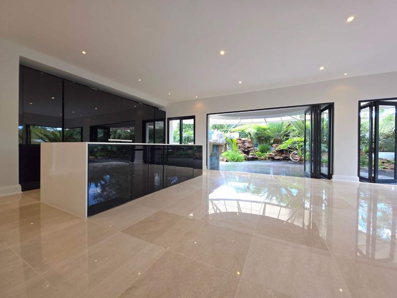 ​Freshly Renovated Masterpiece with Golf Course Frontage - Photo 4