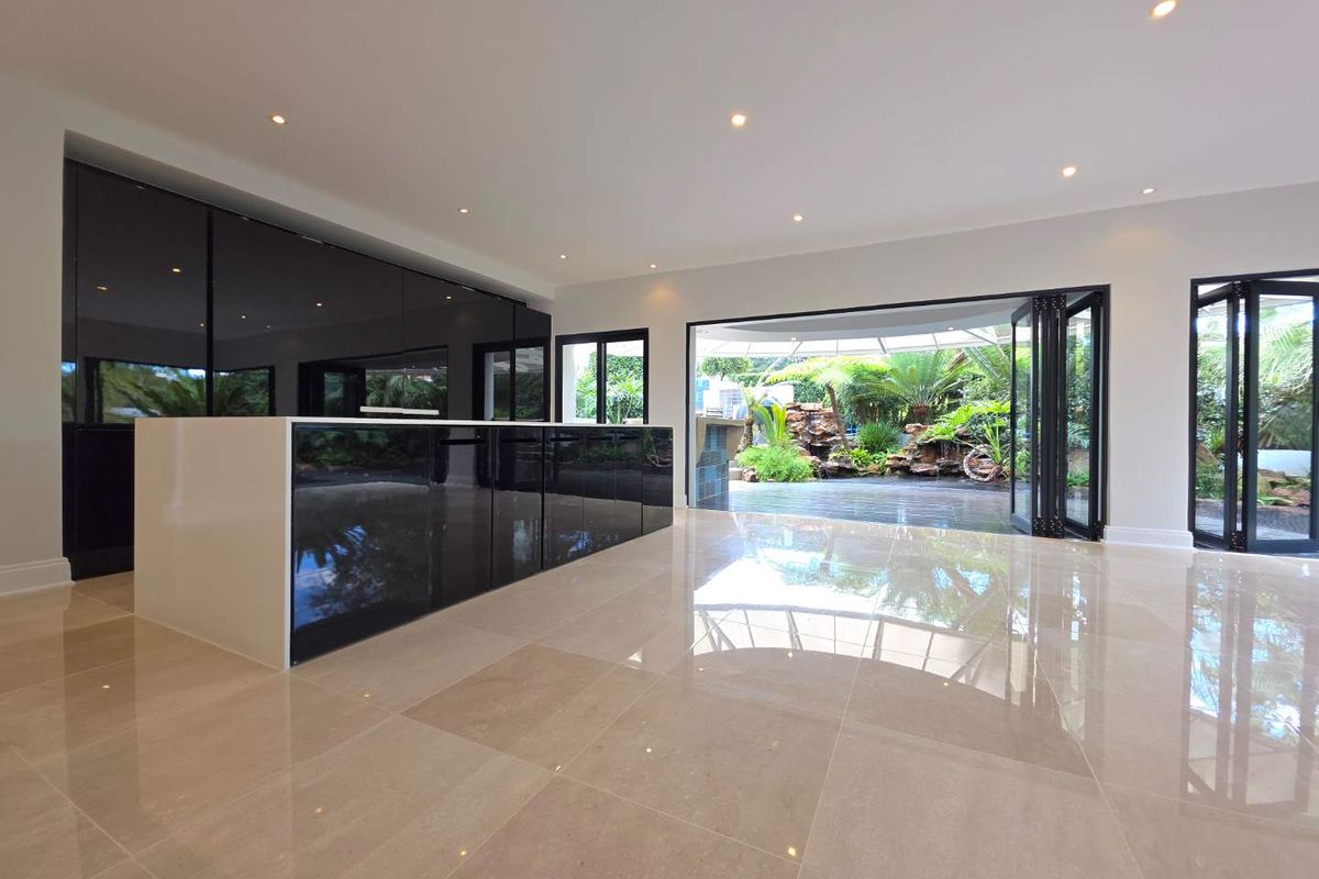 ​Freshly Renovated Masterpiece with Golf Course Frontage - Photo 4