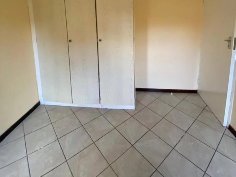 2 bedrooms ground floor apartment to rent in The Orchards - Photo 6