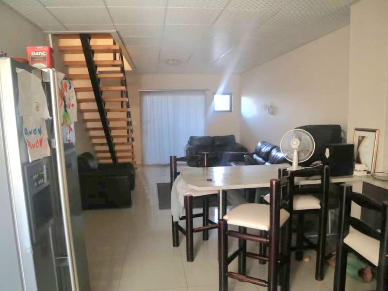 DUPLEX FOR SALE IN WINDHOEK WEST - Photo 3
