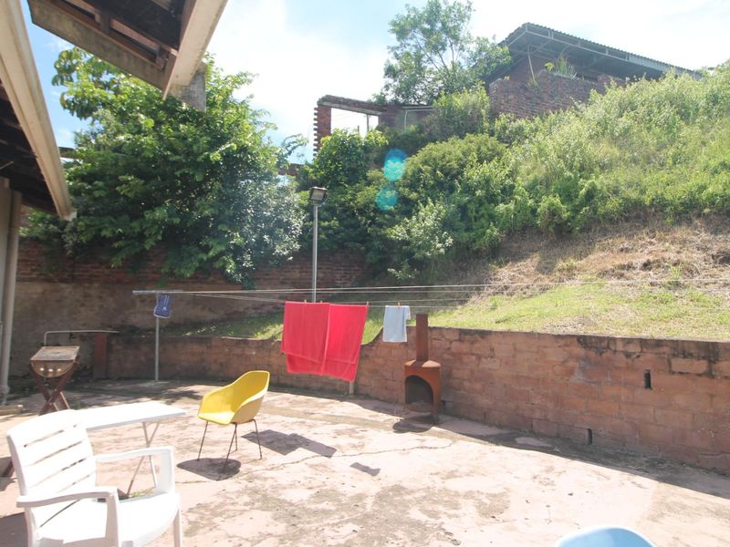 Newly Renovated 4 Bedroom House for Rent - Photo 10