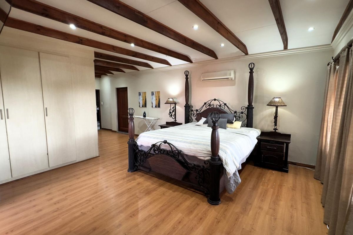 3 Bedroom Double-Story Masterpiece in Prestigious Estate - Photo 4