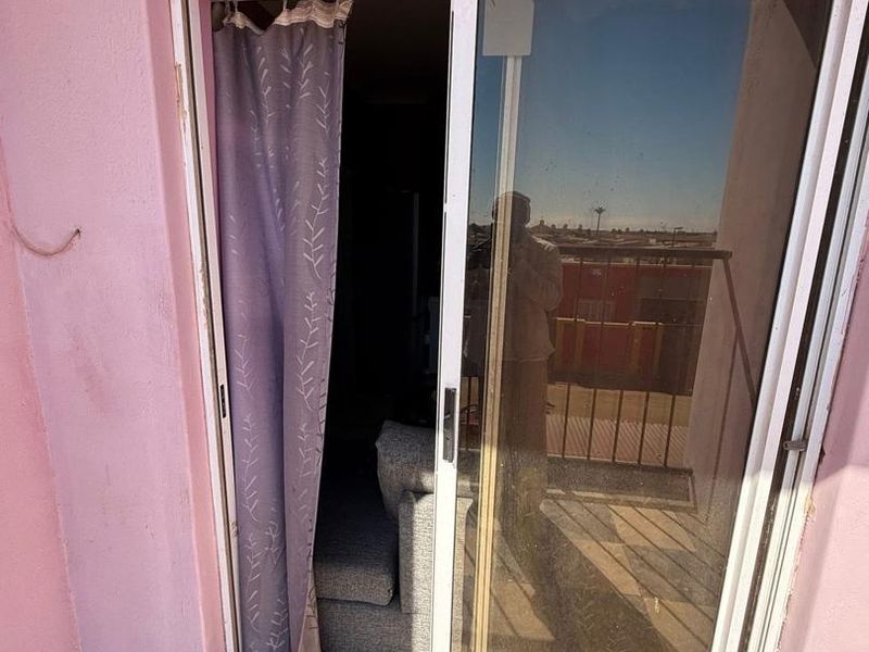 FOR SALE:4 bedrooms double story house plus 4 rental rooms for sale in Mondesa, Swakopmund , Selling price N$1270,000 cost included. Perfect for investment. - Photo 9