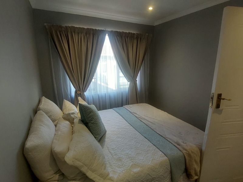 Spacious Open-Plan Living in Verwoerdpark – Ideal Starter Home - Photo 7
