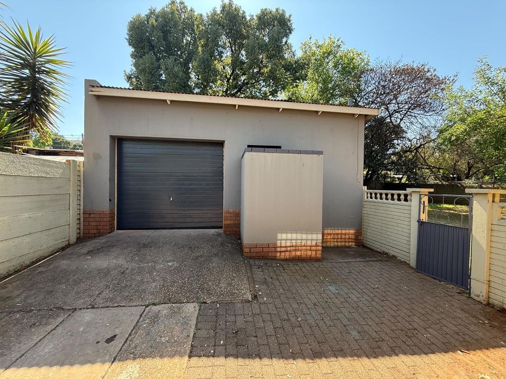 Garage & Domestic room