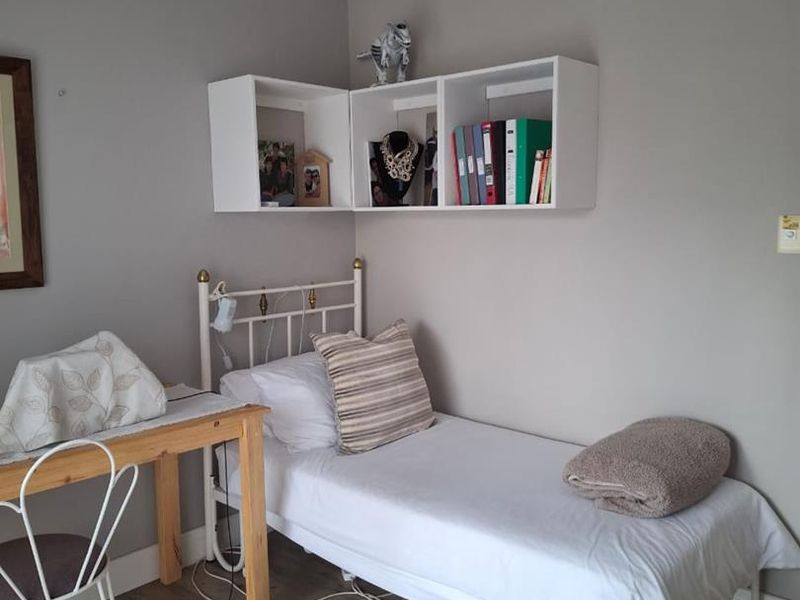 Elegant Residential Home in Eros, Windhoek - Photo 10