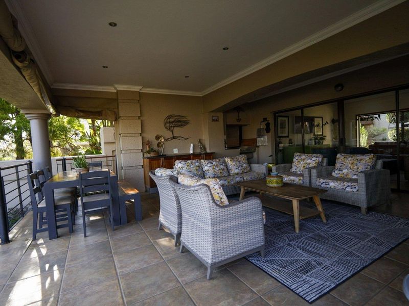 Exclusive Luxury Living in the Prestigious Centurion Golf Estate - Photo 7