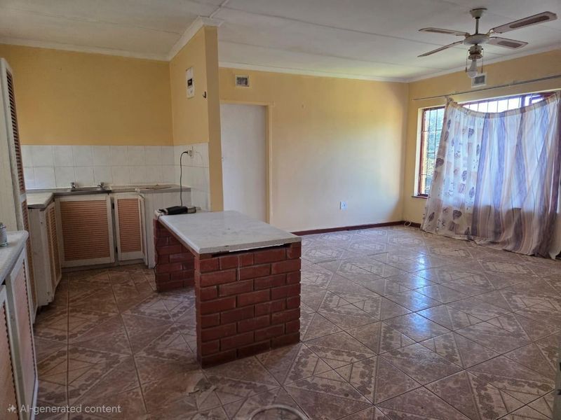 5 Bedroom House for sale in Malvern - Photo 4