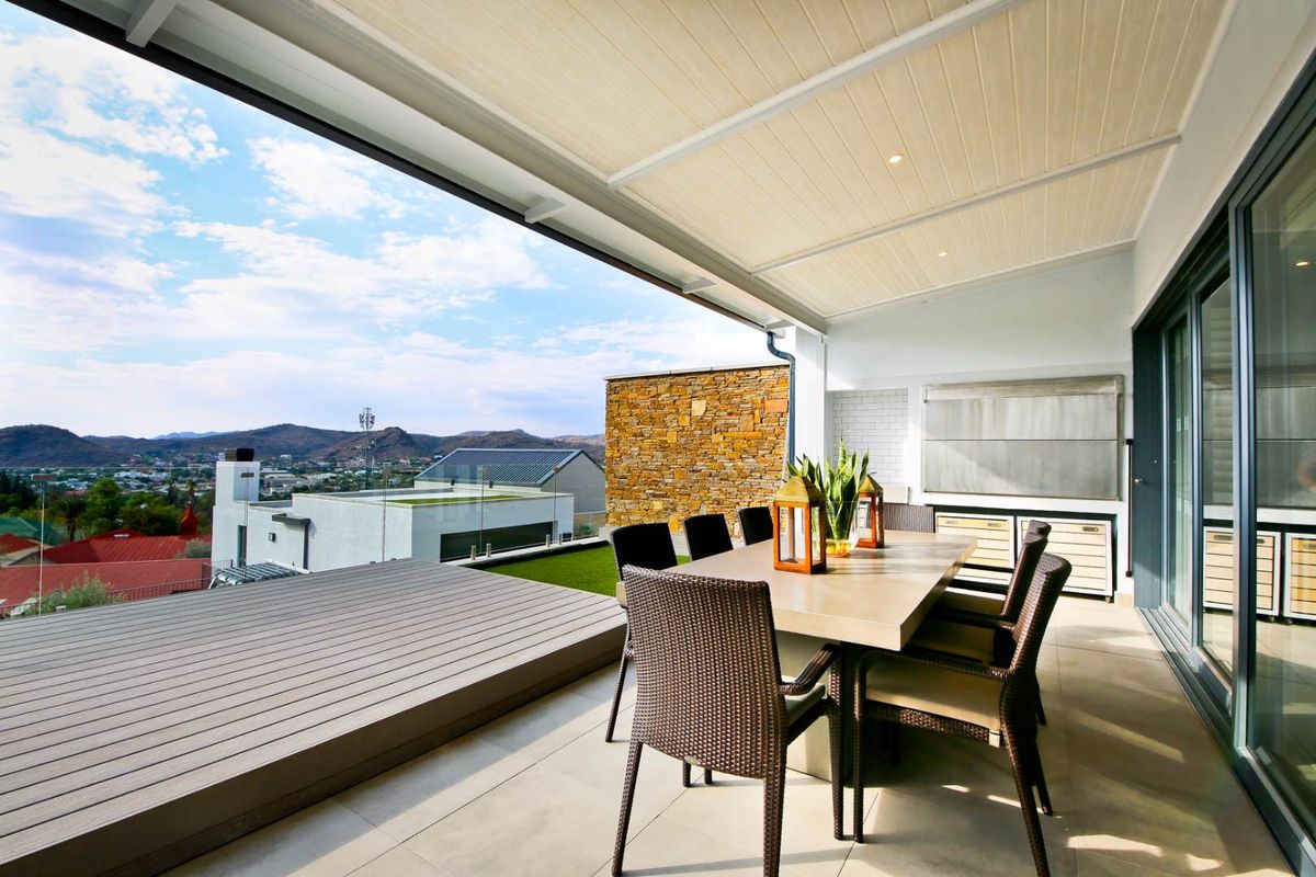 Luxurious, Fully Furnished Penthouse Villa In Safe And Secure Complex - Photo 3