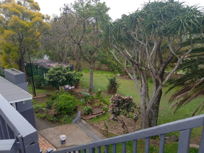 CHARM AND CHARACTER - Photo 7