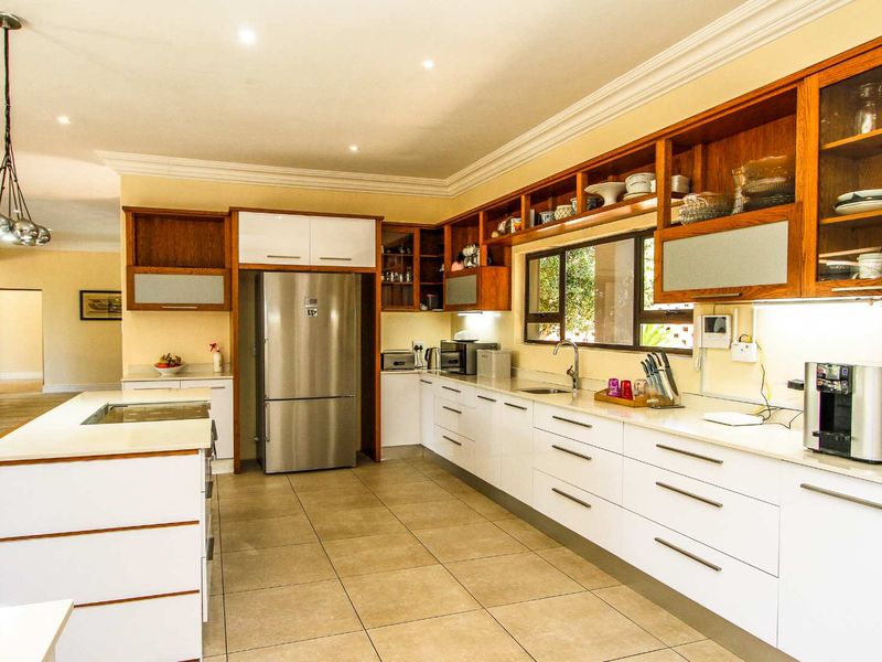 Hendra Estates - Live A Life Of Luxury In This Stunning Umhlanga Rental! - Photo 4