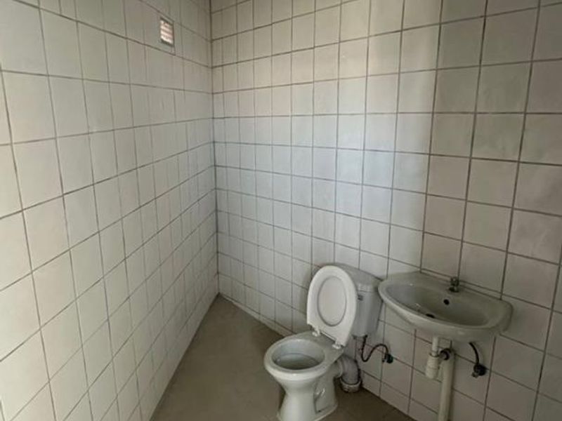 Commercial units To Let in Swakopmund - Photo 8