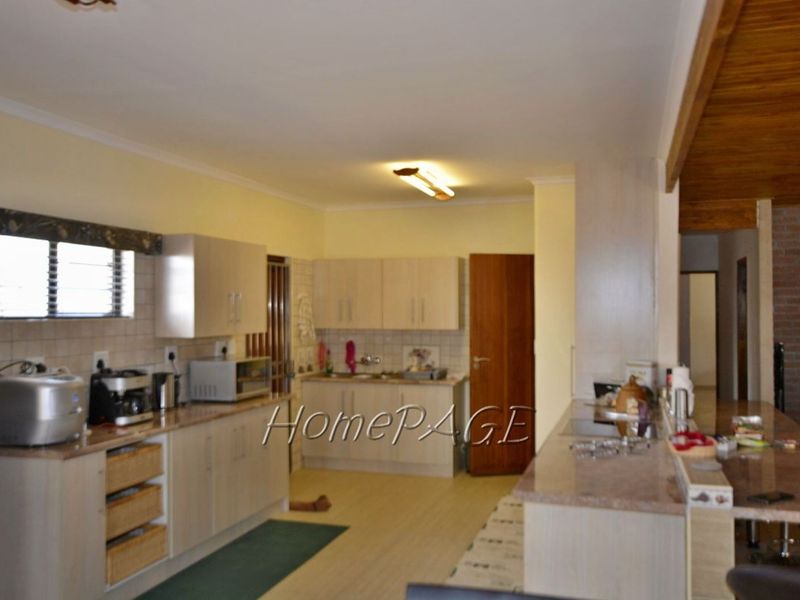 Ext 10, Henties Bay:  Low Maintenance Home with Flat is for Sale - Photo 6