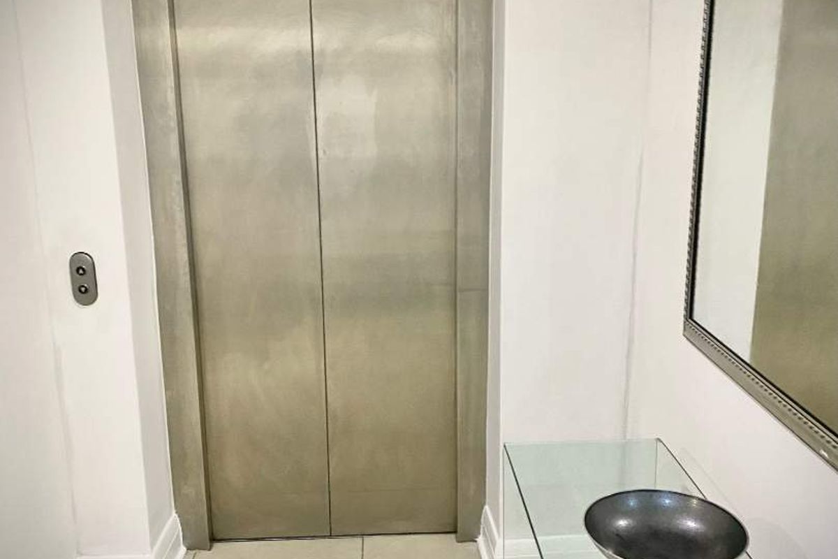 2 bed 2 bath with PRIVATE lift in Sandton CBD - Photo 3