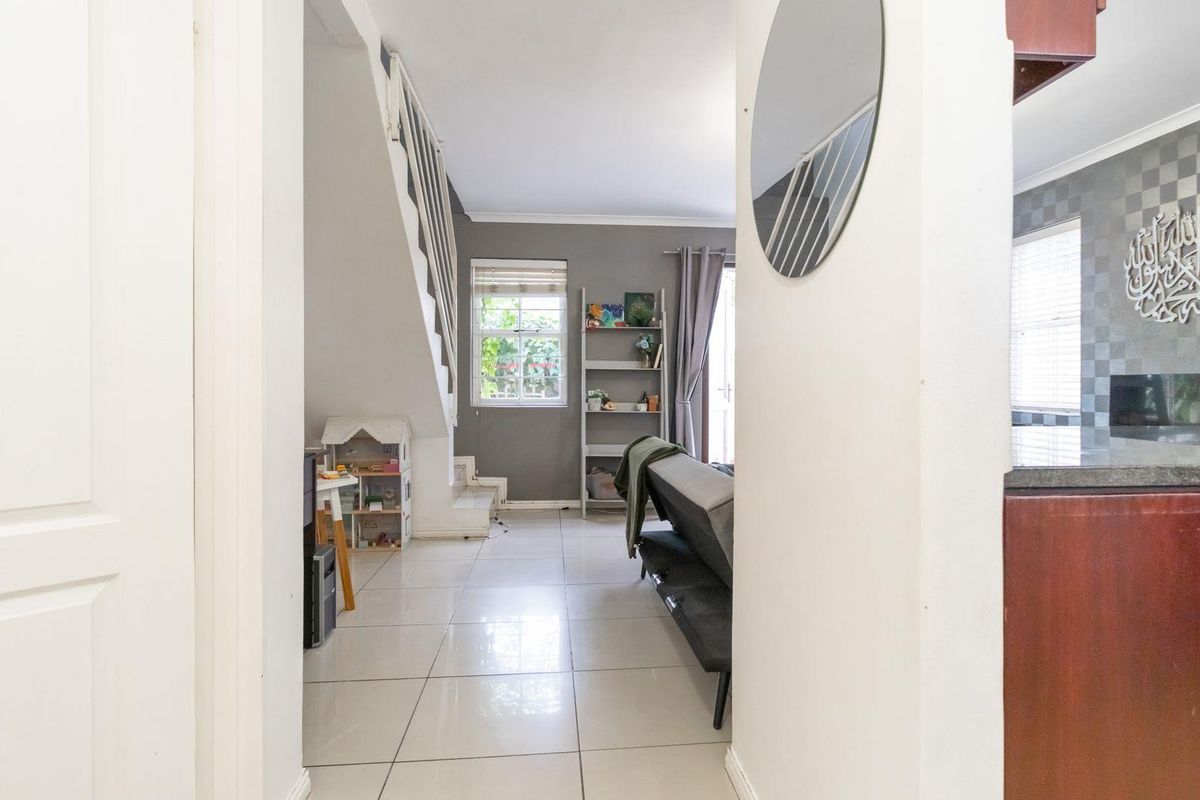 Bargain Buy: Investor alert, Brilliant Buy, Brilliant Price. - Photo 3