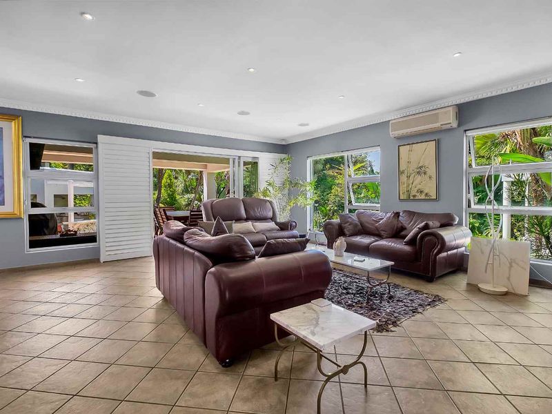 OPEN PLAN 5 BEDROOM HOME IN FOURWAYS GARDENS LIFESTYLE ESTATE - Photo 6