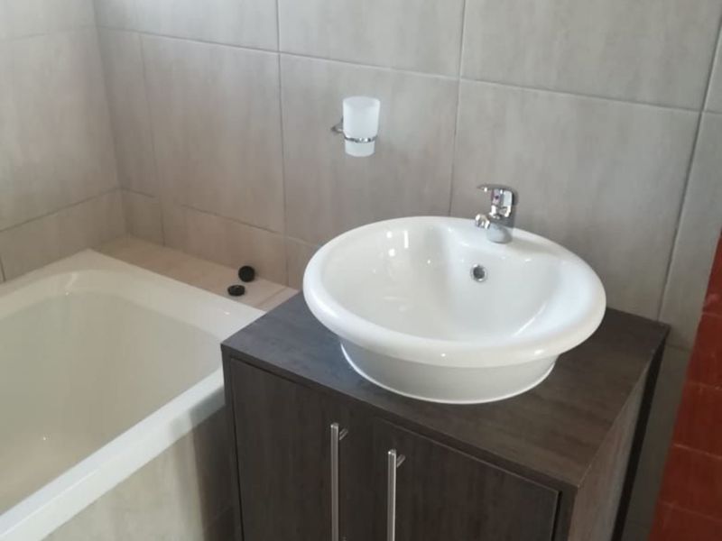 2 bedrooms apartment FOR SALE in TERENURE - Photo 9