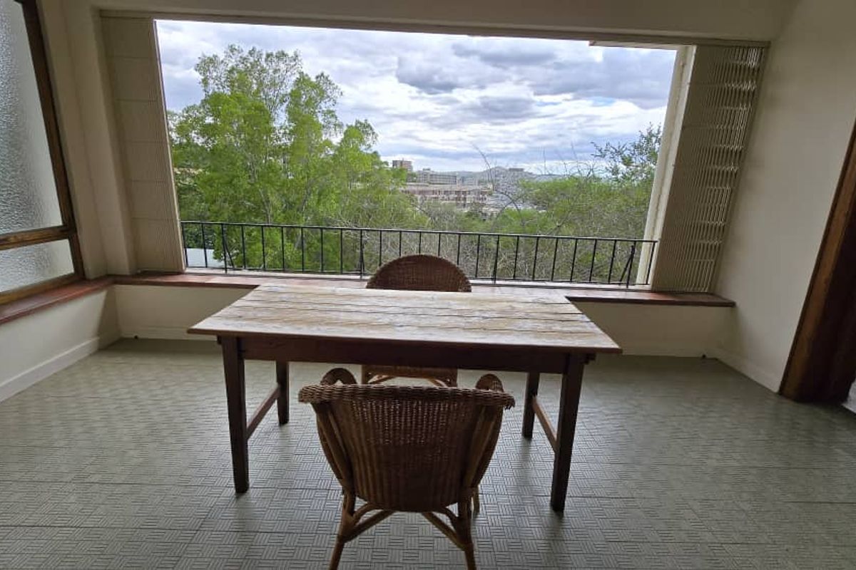 German style house with beautiful views - Photo 3