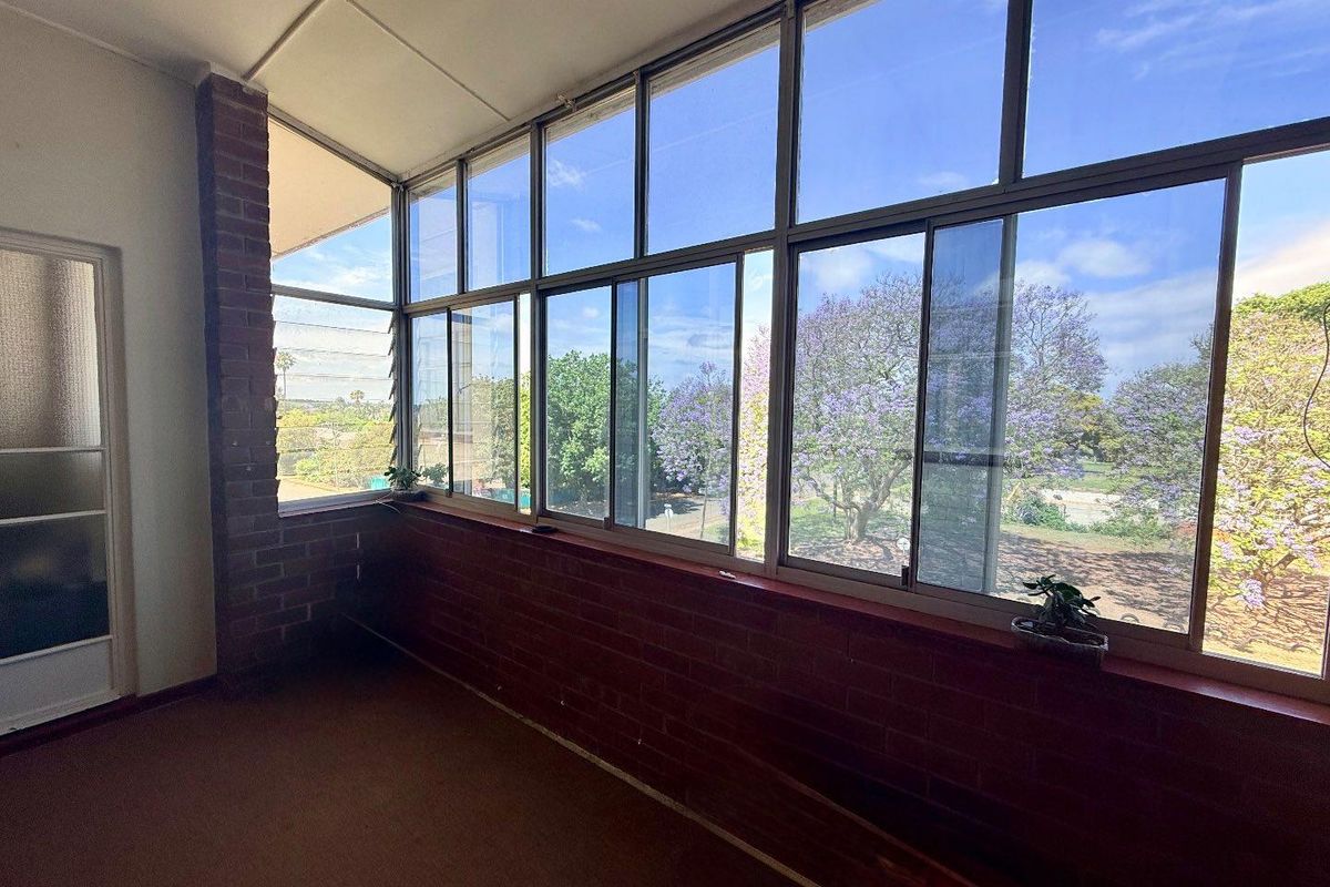 2 Bedroom Apartment for sale in Vryheid - Photo 4