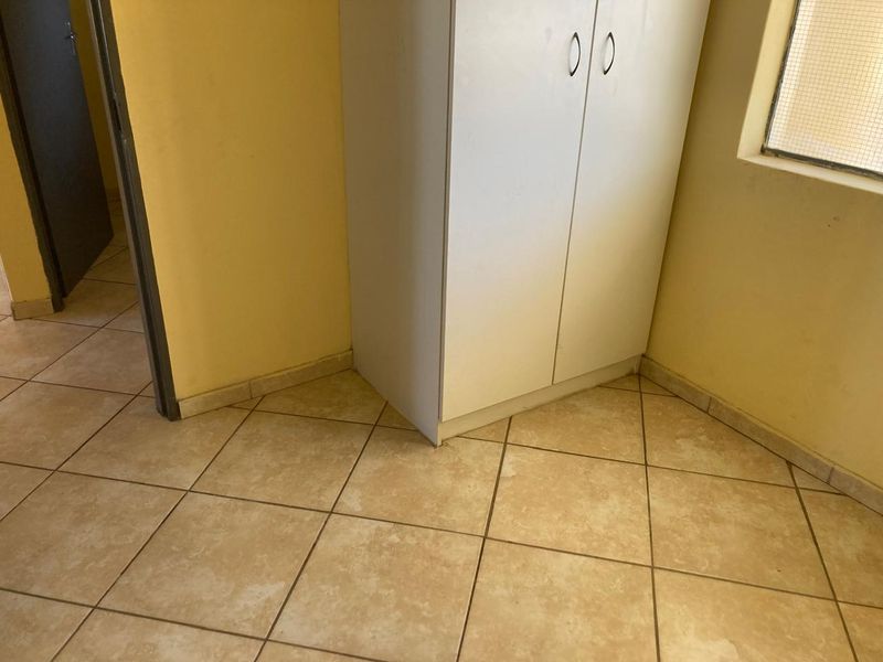 2 Bedroom apartment for sale in Jabulani - Photo 10