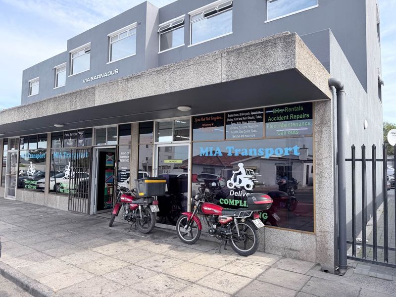 Retail in The Heart of Oakdale - Photo 2