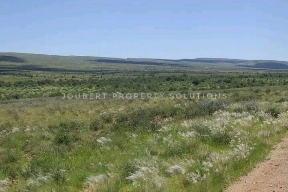 GORGEOUS LIVESTOCK / GAME FARM FOR SALE IN THE SOUTH OF NAMIBIA - Photo 3