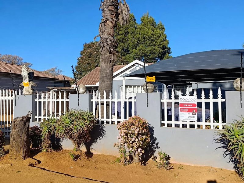 INVESTOR'S DREAM - Photo 3