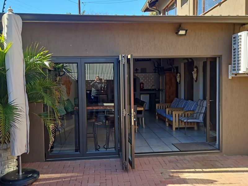 A VISION OF THE PERFECT HOME; SECURE,SUSTAINABLE AND STUNNING - Photo 9