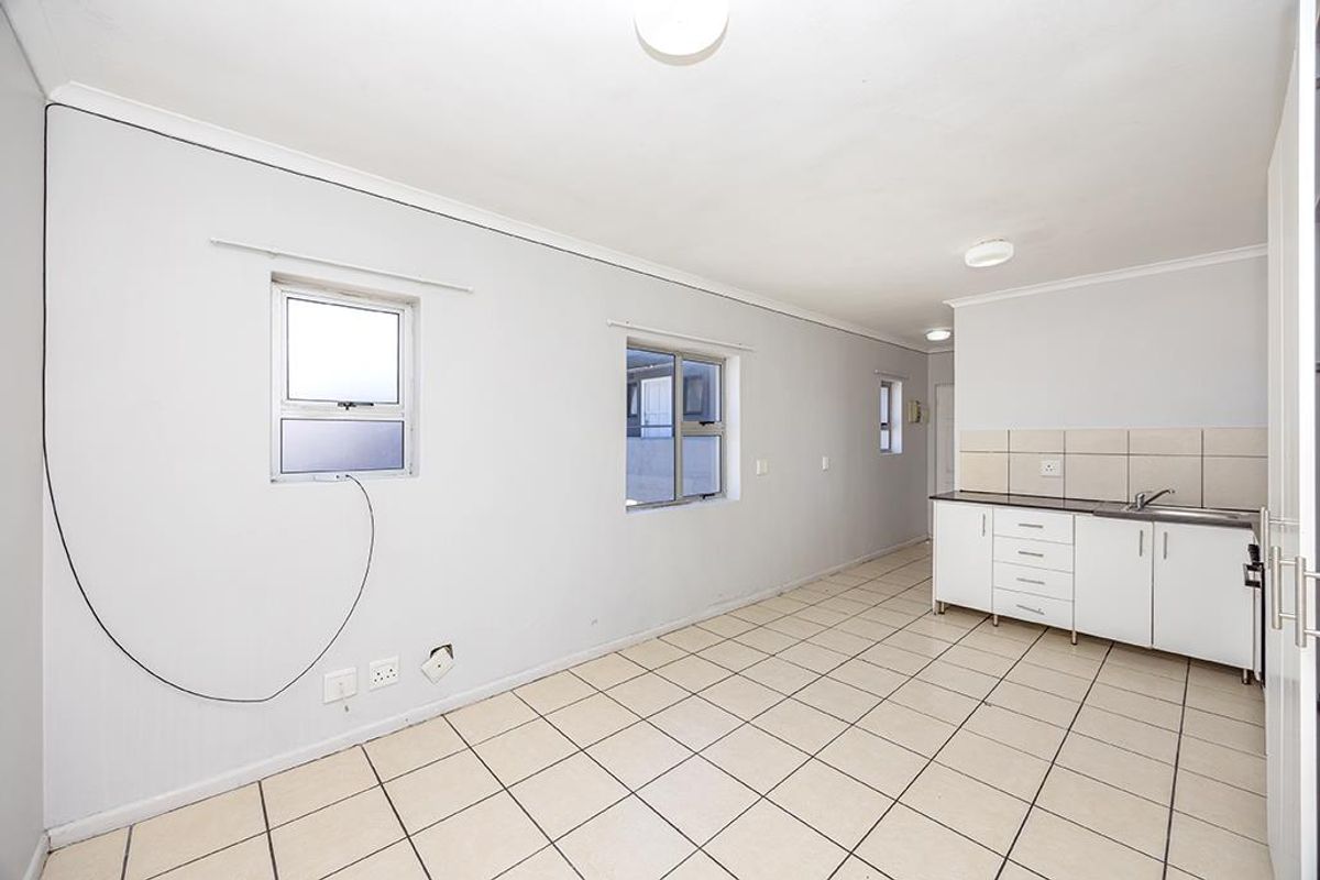 Studio Living with 24-Hour Security & Secure Parking in The Square on Tenth - Photo 3