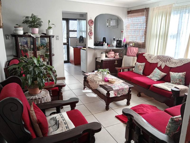 Kraaifontein-2 Bedroom House-TO LET-REALTYATLAS - Photo 4