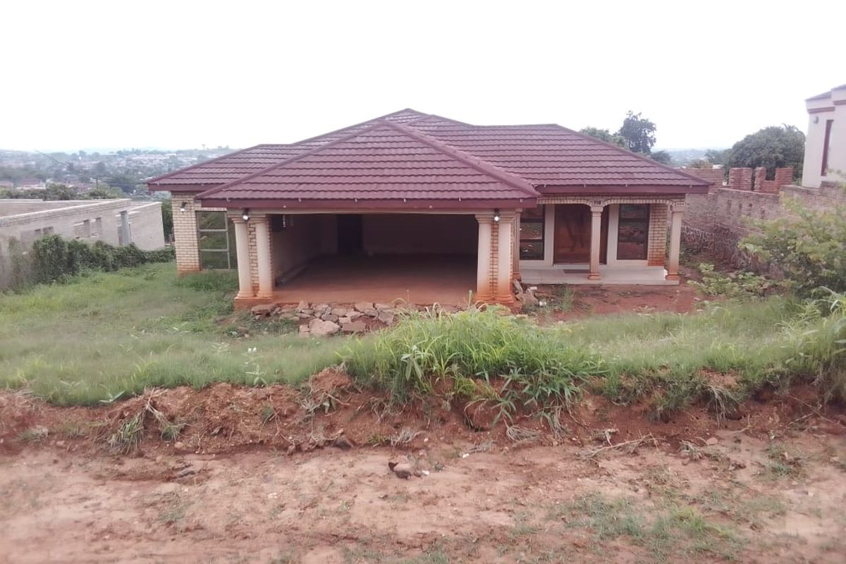 Neat 3-Bedroom Home FOR SALE– Thohoyandou Unit E, Magidi - Photo 5