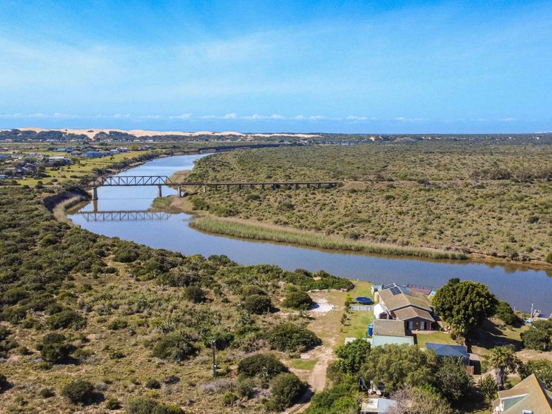 Prime Riverfront Home for Sale on the Sunday’s River - Photo 3