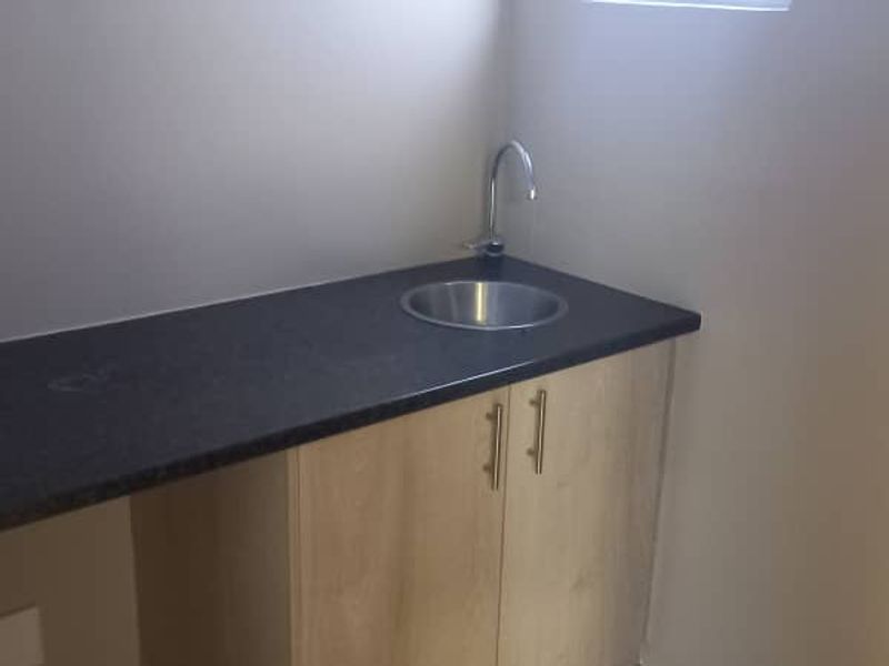 Investment Property -  A Grade Office Unit For Sale - Klein Windhoek - Photo 3