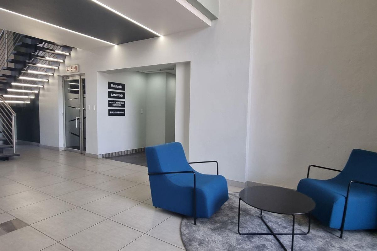 586m2 Halfway Gardens Midrand Office To Let - Photo 2